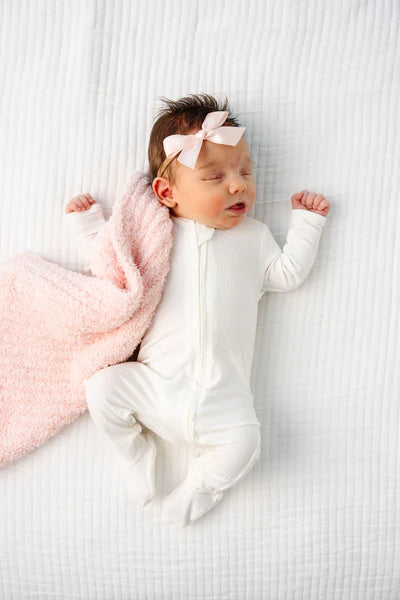 The Wren, Zipper Footies