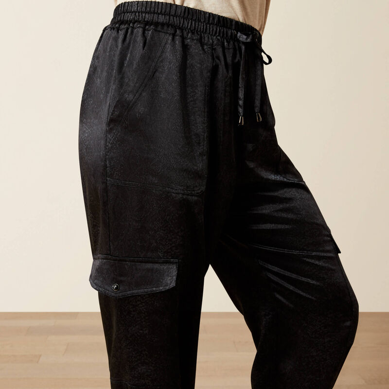 The Martina, ARIAT