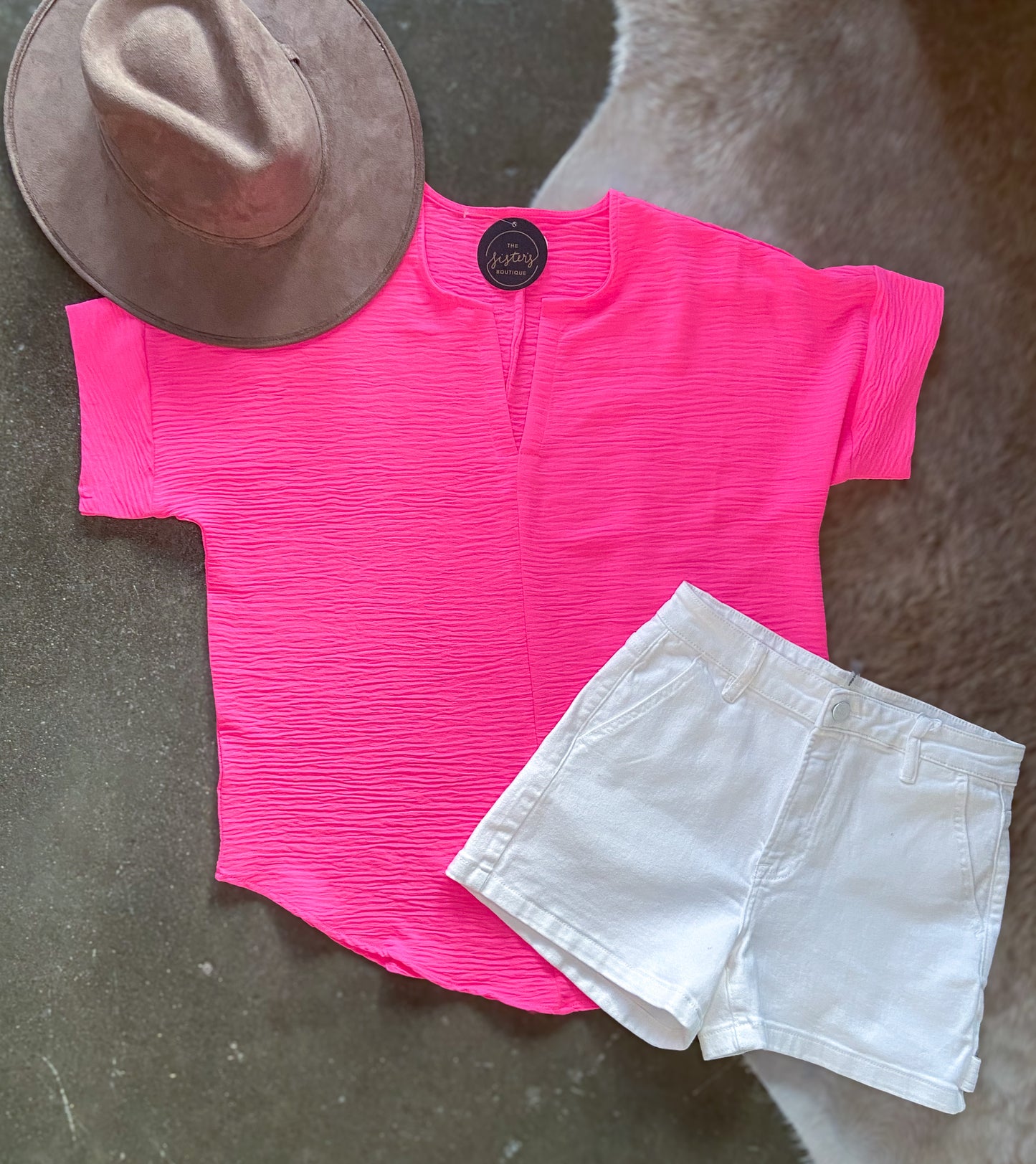 The Skylee (Neon Fuchsia)