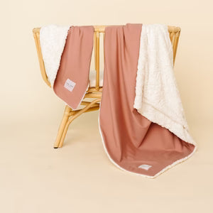 The Cozy Blanket (Desert Pink)