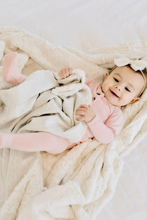 The Cozy Blanket (Heather Grey)