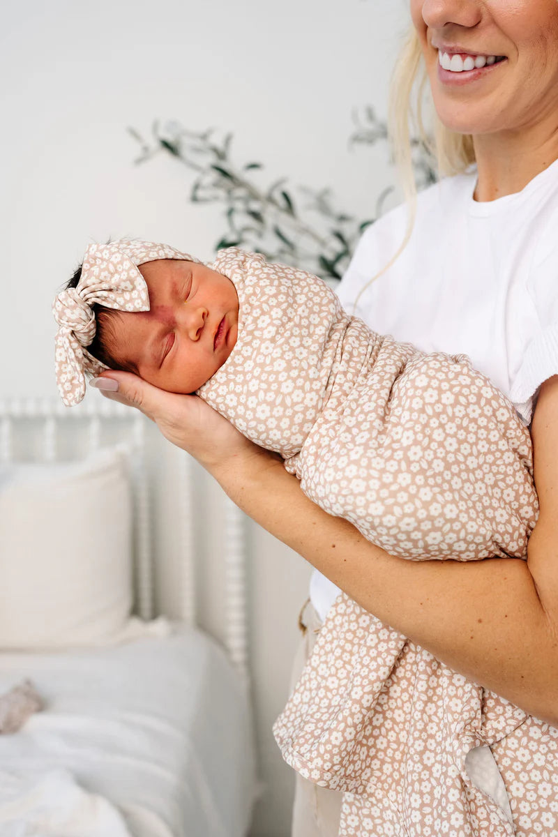 The Laynie Swaddle Blanket (Lou Lou & Co)