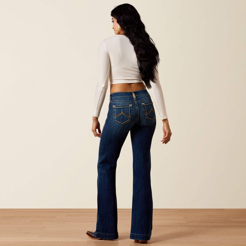 The Kahlani, ARIAT