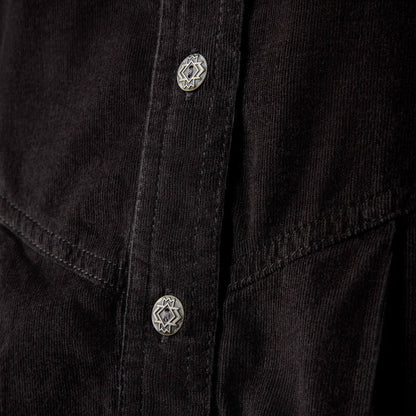 The Naeve, ARIAT
