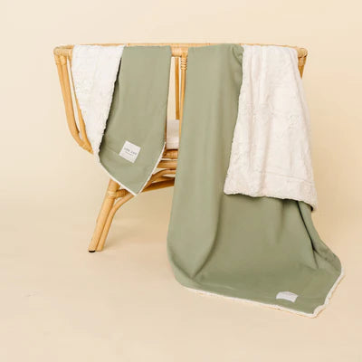 The Cozy Blanket (Sage)