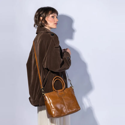 Sheila Medium Satchel, HOBO (Truffle)