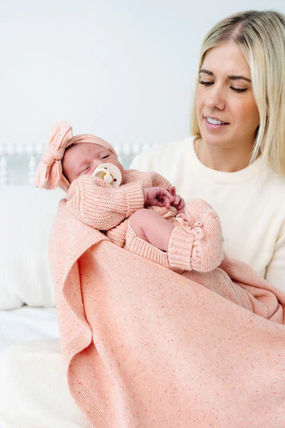 Heirloom Knit Blanket (Petal Speckle)