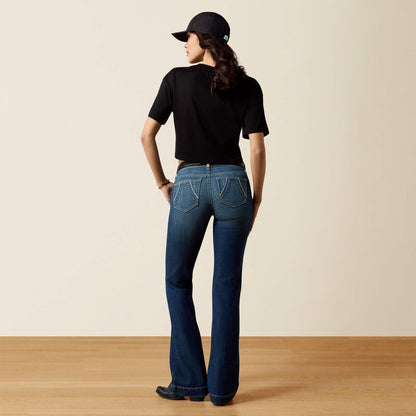 The Davina, ARIAT