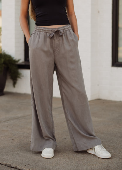 The Katie (Earth Grey)