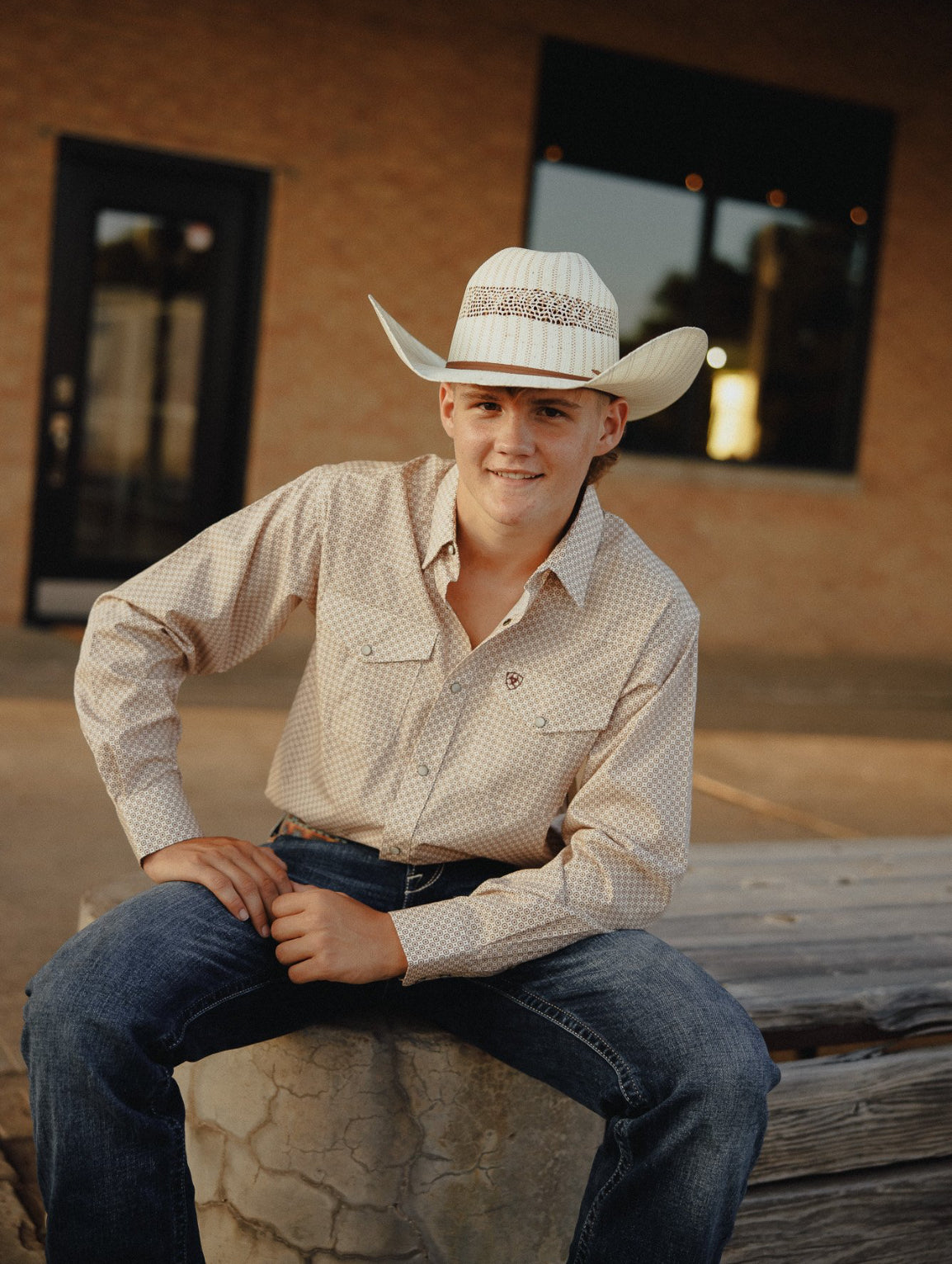 The Eddie, ARIAT