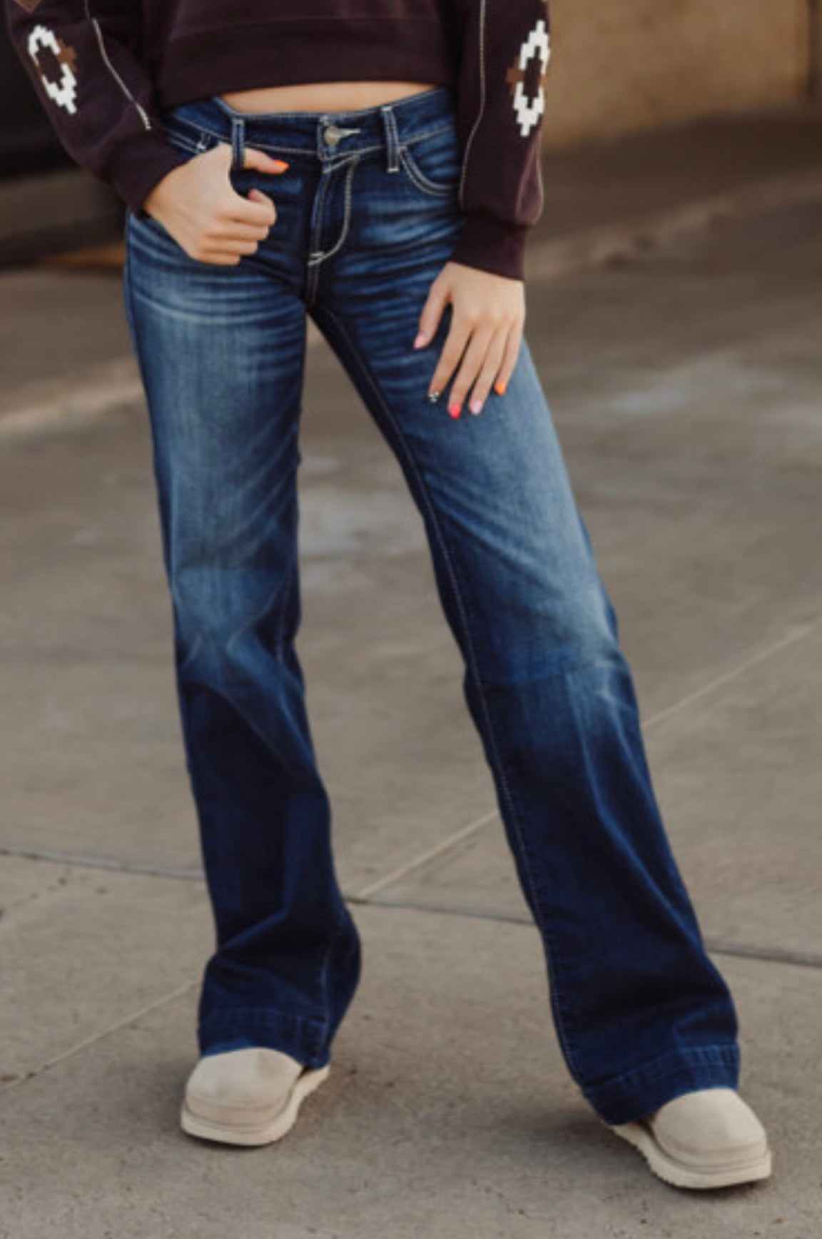The Lakewood, ARIAT
