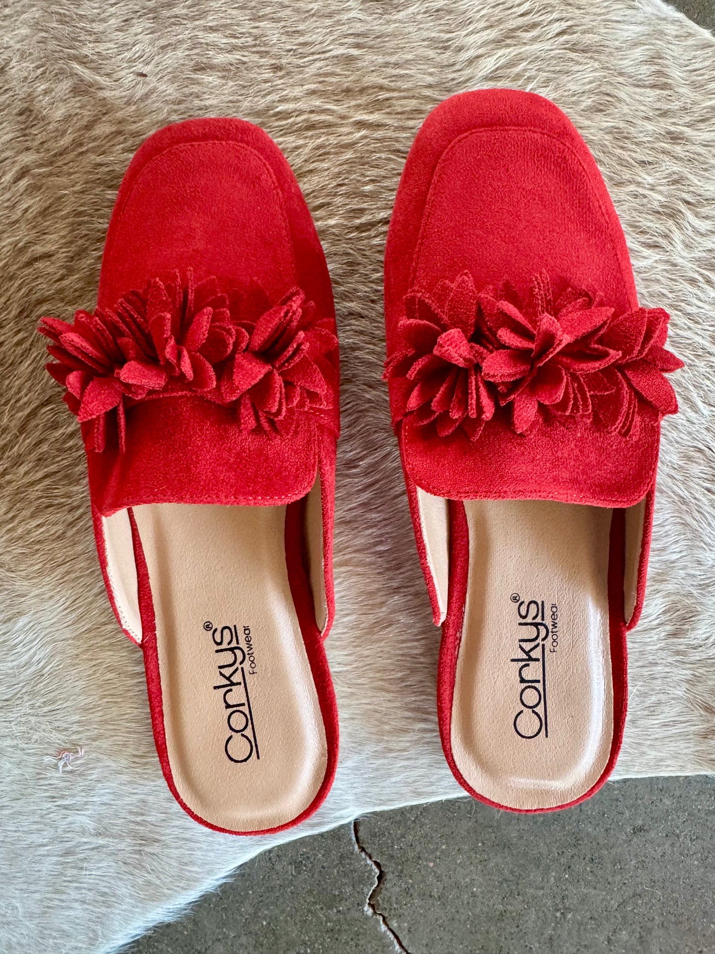 The Sandra, CORKY'S (Red)