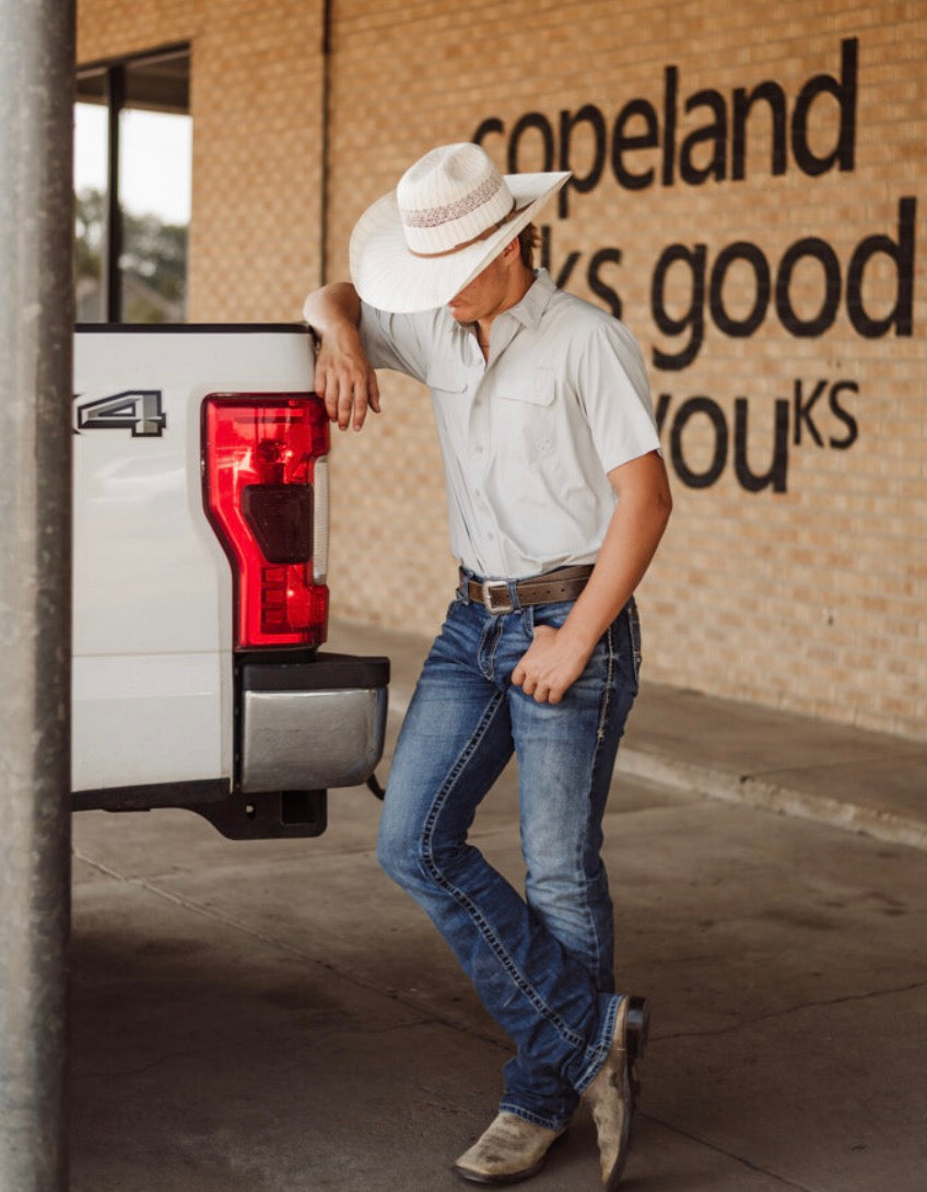 The Jeff, ARIAT