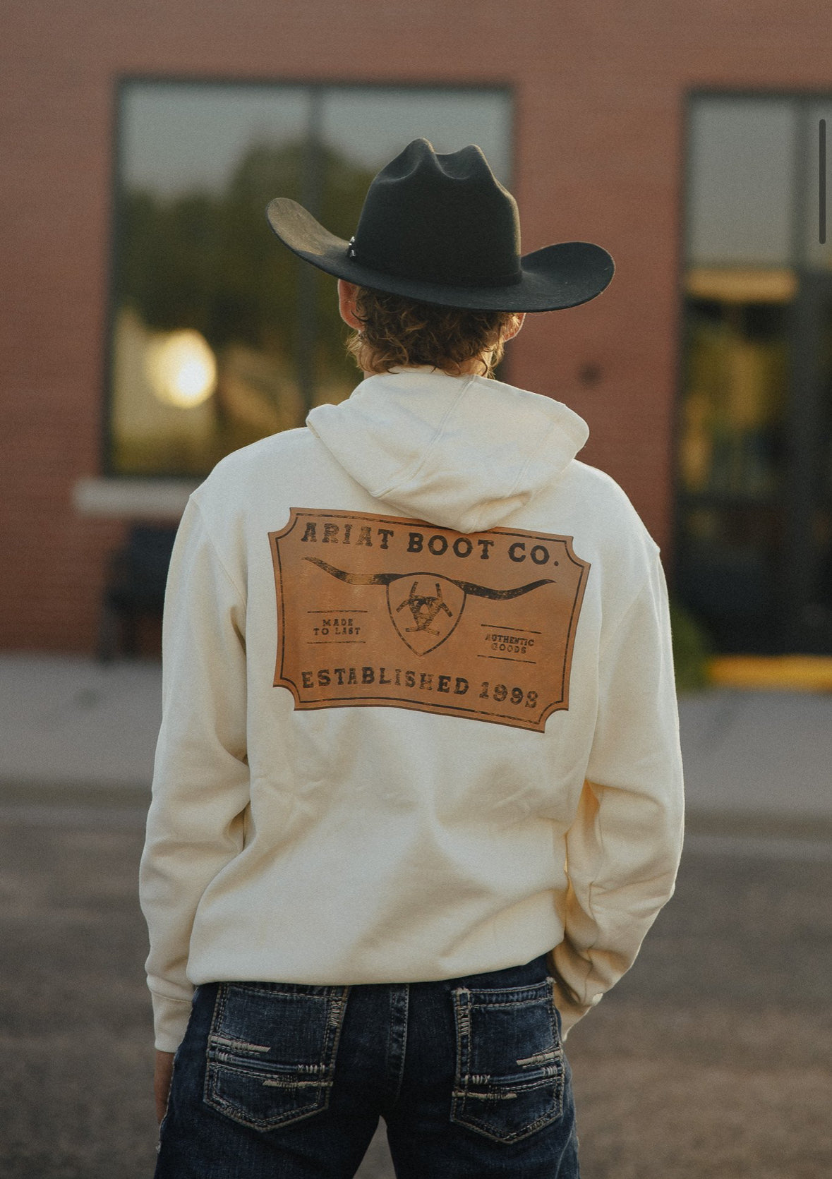 The Bentley, ARIAT