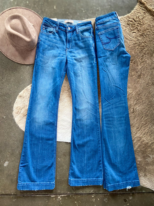 The Elaina, ARIAT