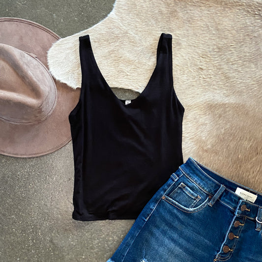 The Canyon (Black)