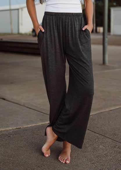 The Myka (Charcoal)