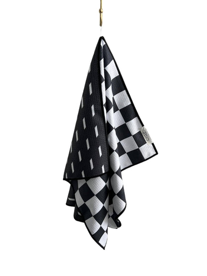 Dottie: Reversible Hand Towel