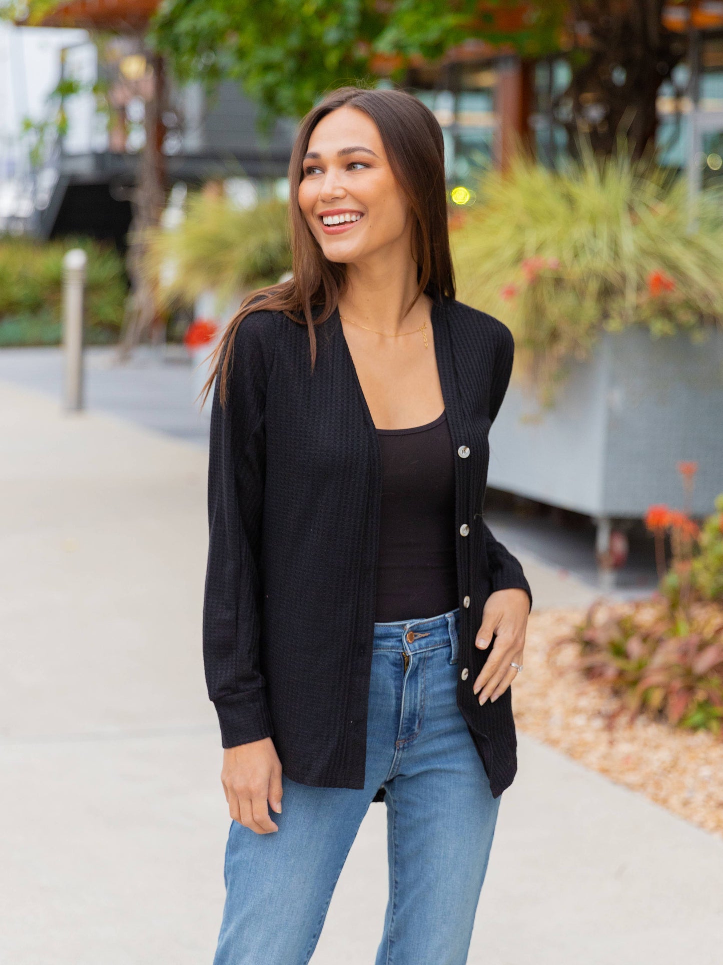 The Daphne (Black)